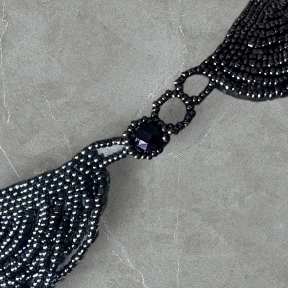 ✅Vintage Multi-Strand Black Seed Bead Statement Necklace - Picture 5 of 12